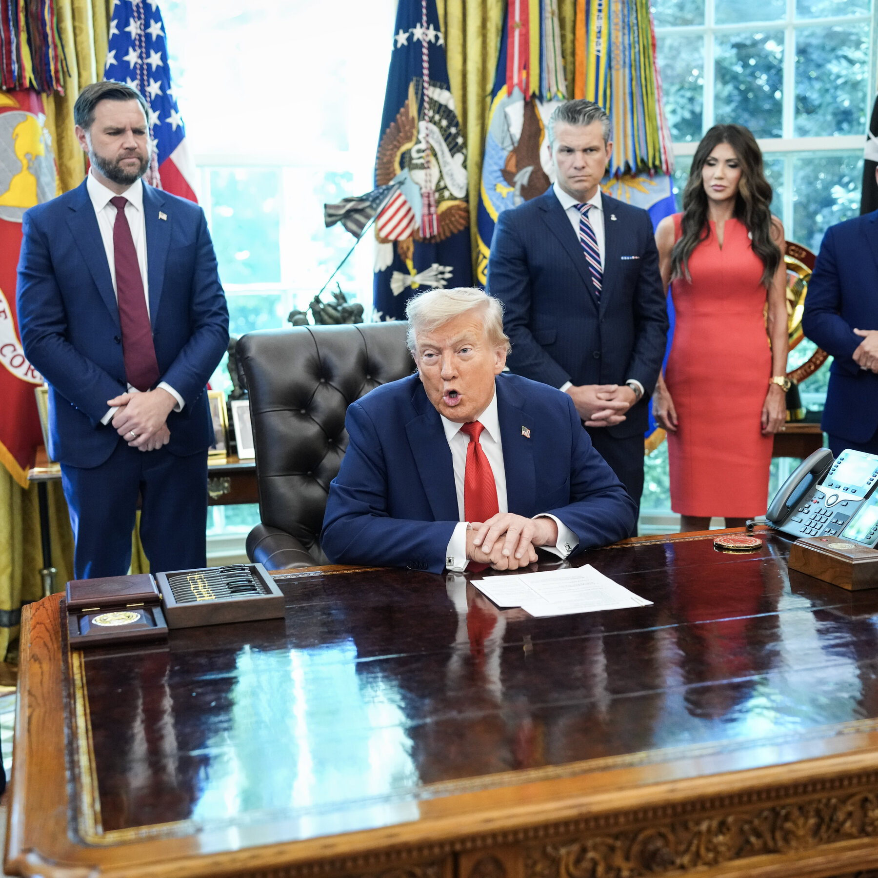 Trump Signs Orders Aiming to End Cashless Bail