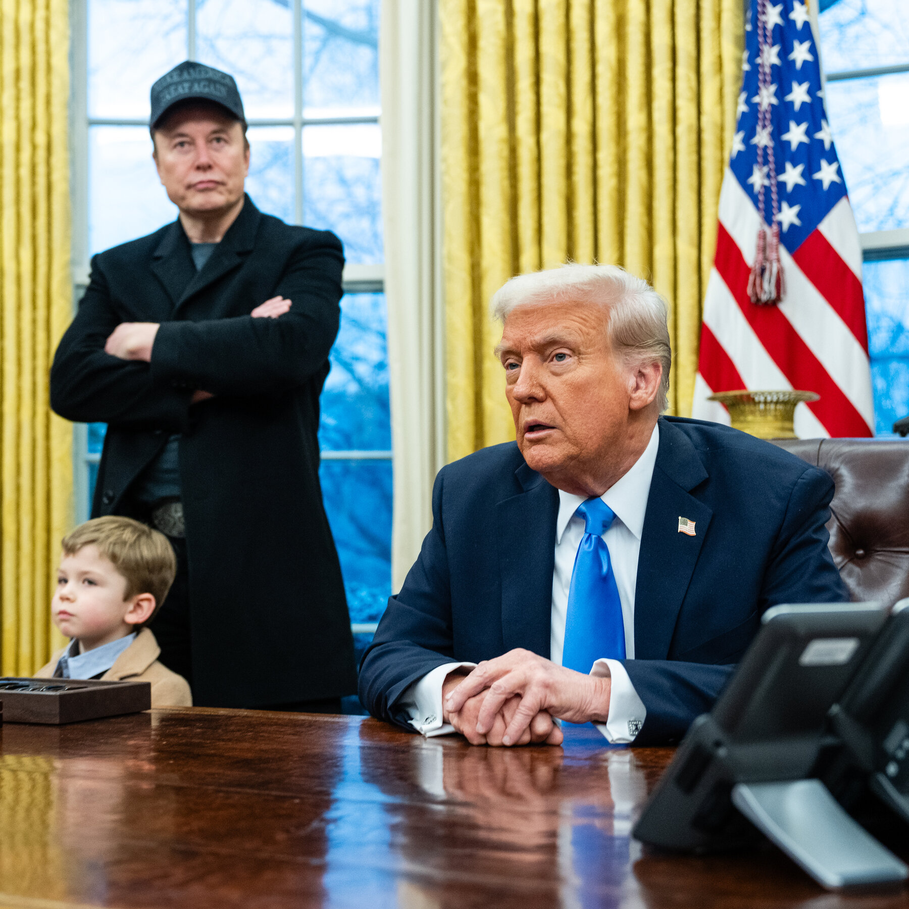 Trump Tests Legal Limits in Pushing out Federal Employees