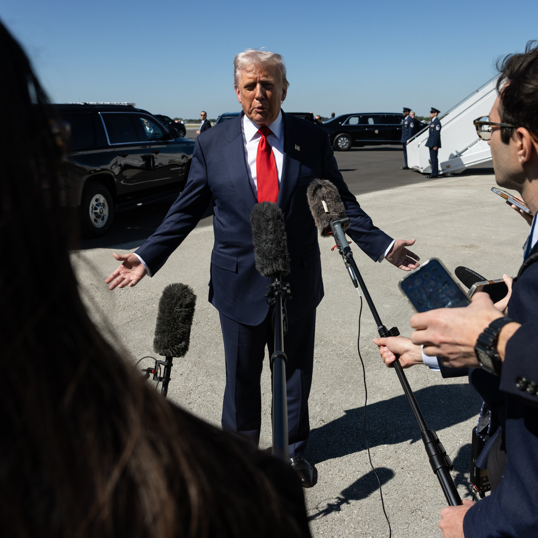 Trump Threatens Military Action in Nigeria Over Protections for Christians