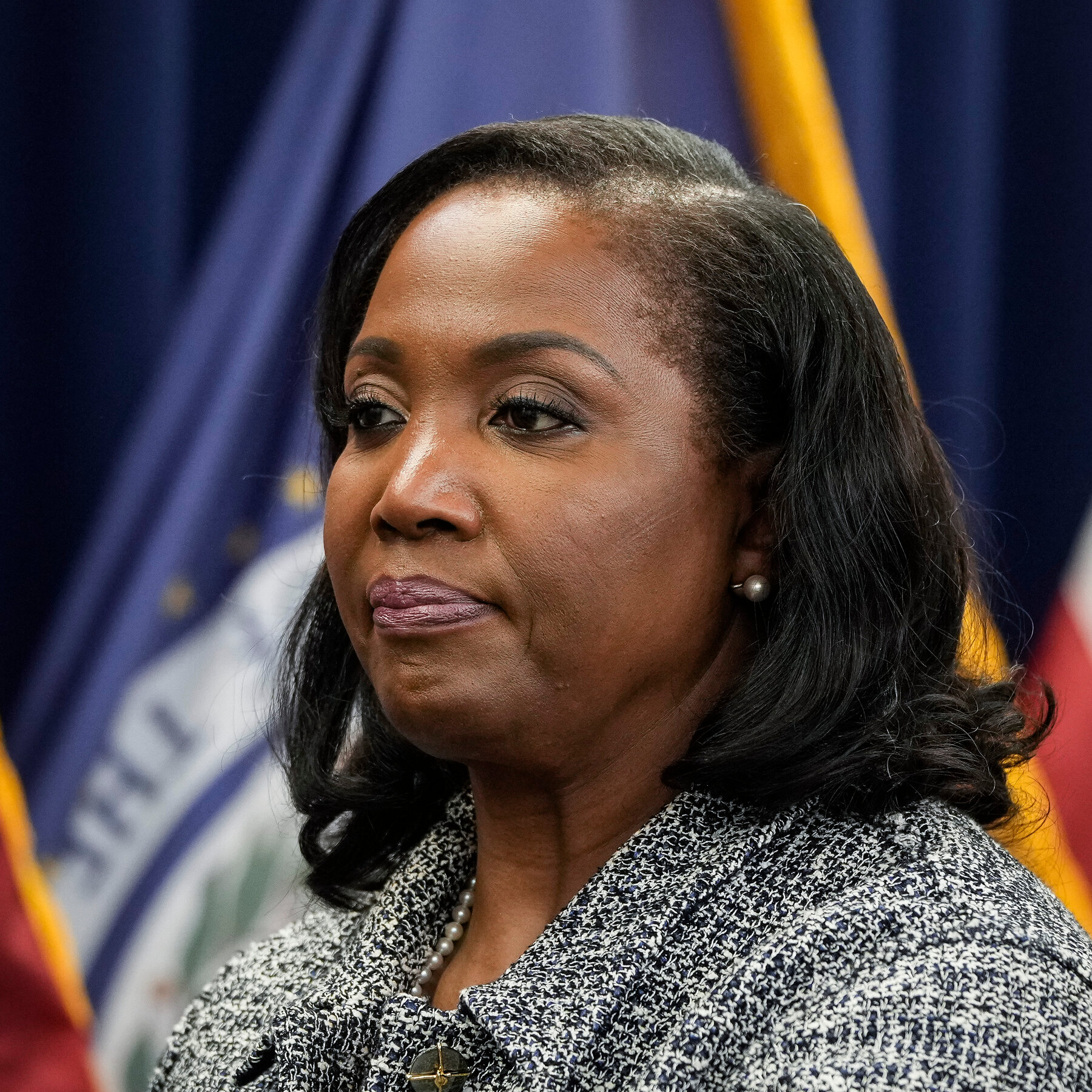 Trump Threatens to Fire Fed Governor Lisa Cook If She Does Not Resign