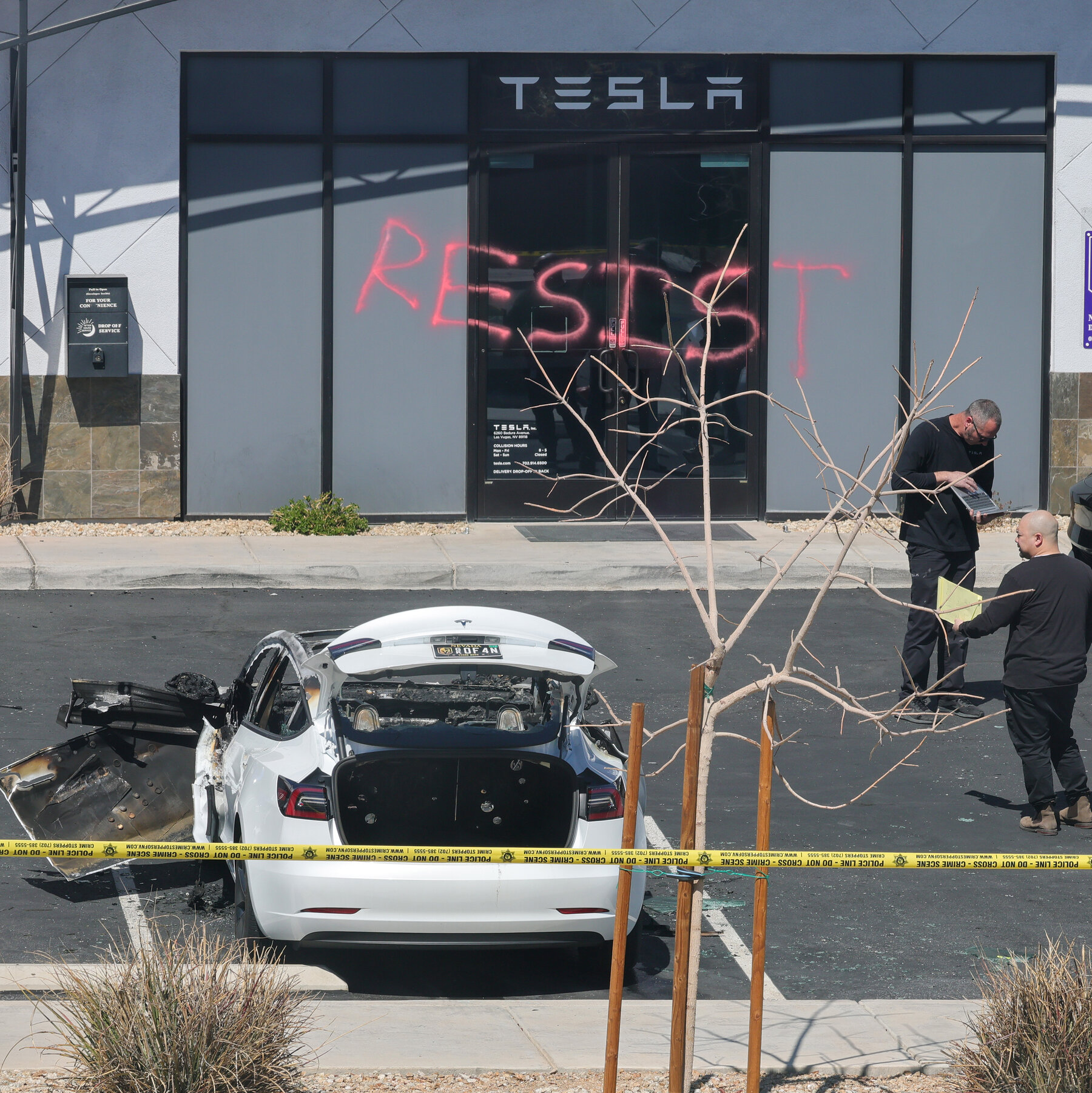 Trump Threatens to Jail Tesla Vandals in El Salvador Prisons