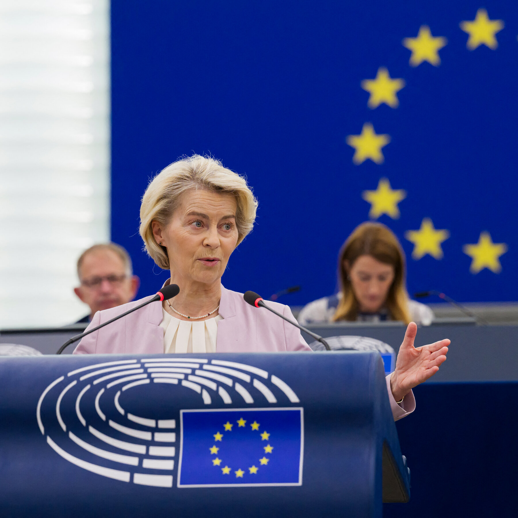 Trump’s 30 percent tariff threat provokes anger and frustration in Europe.