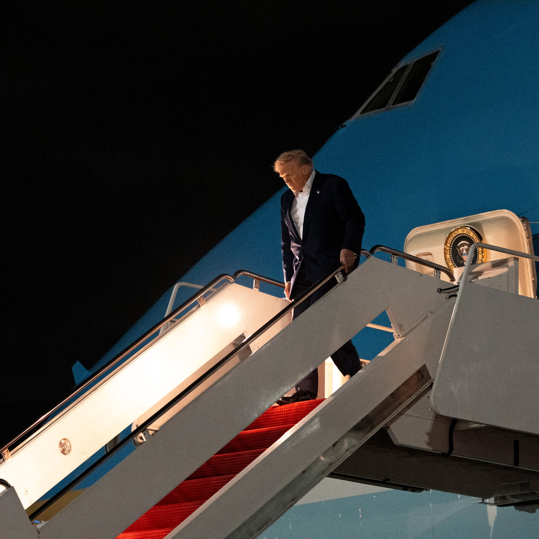 Trump’s New Position on the War in Ukraine: Not My Problem