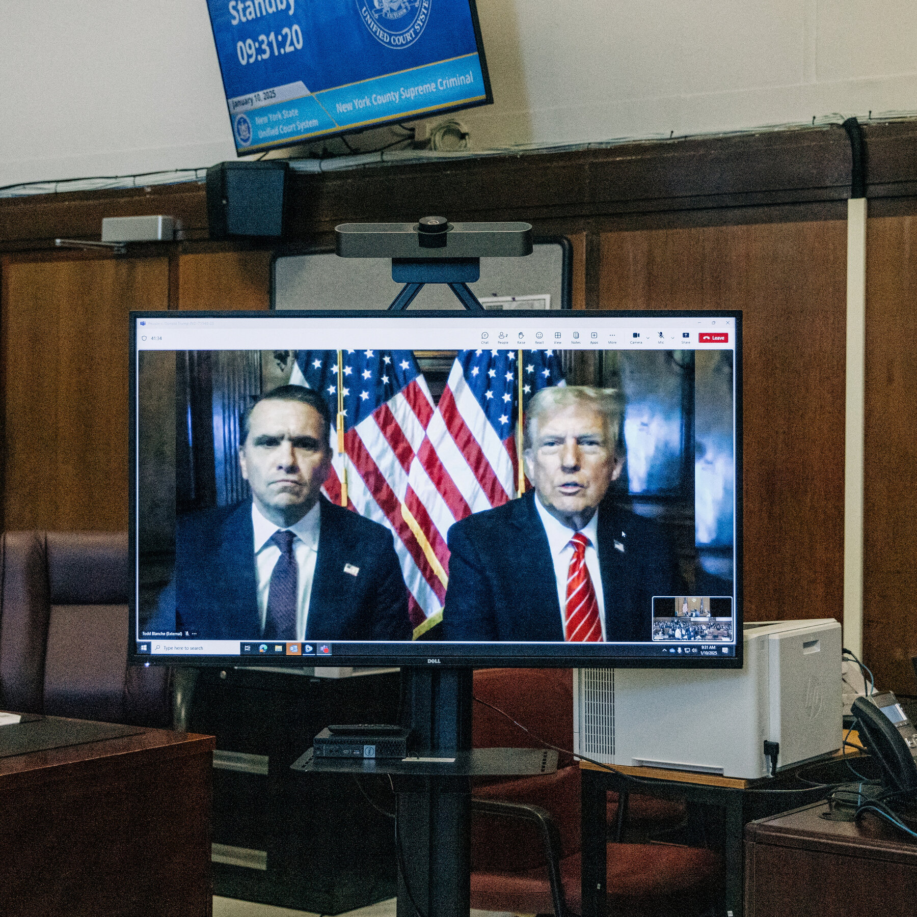Trump’s Sentence Comes With No Penalty, but He Will Take Office as a Felon