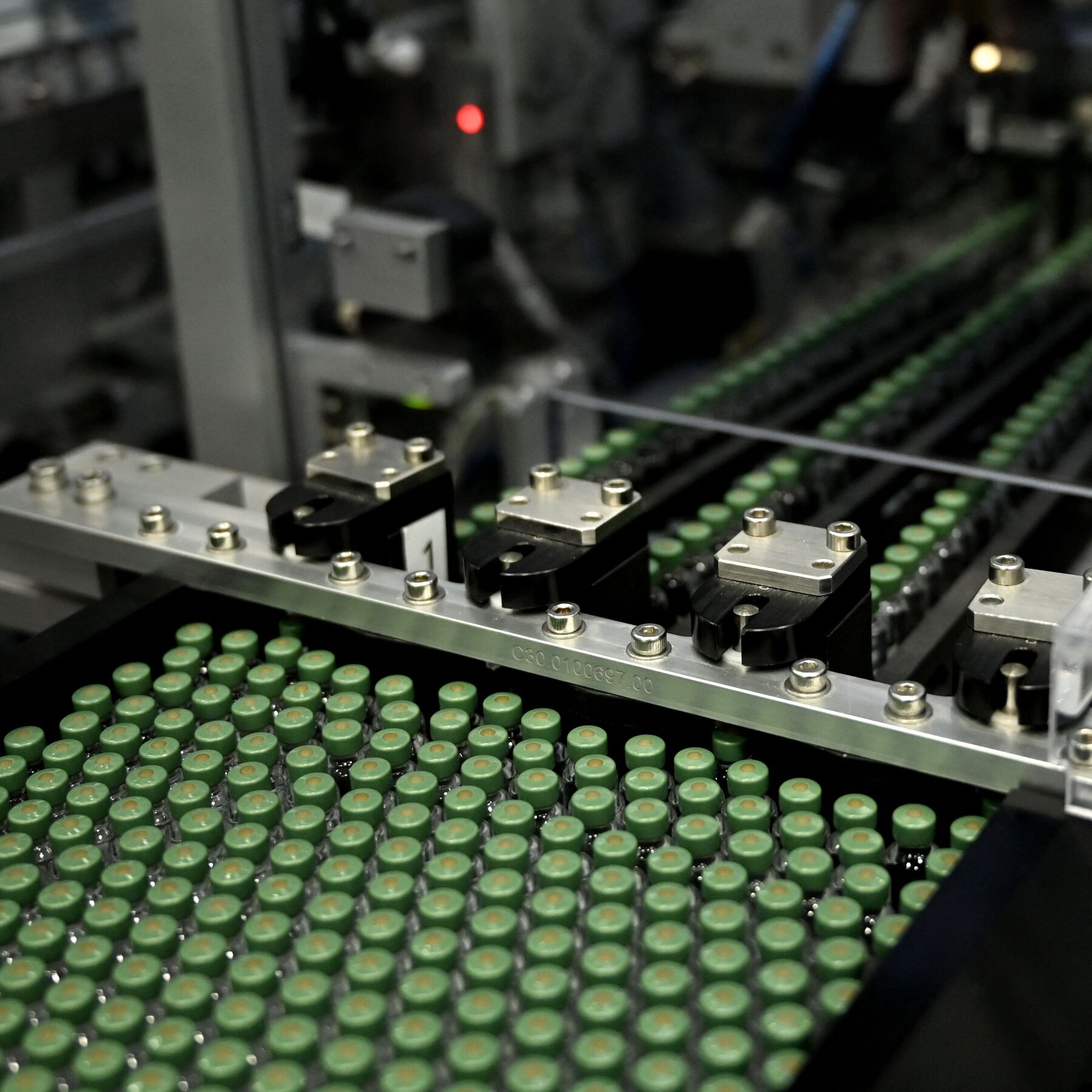 Trump’s Tariff Threat for Drug imports Poses Big Political Risks