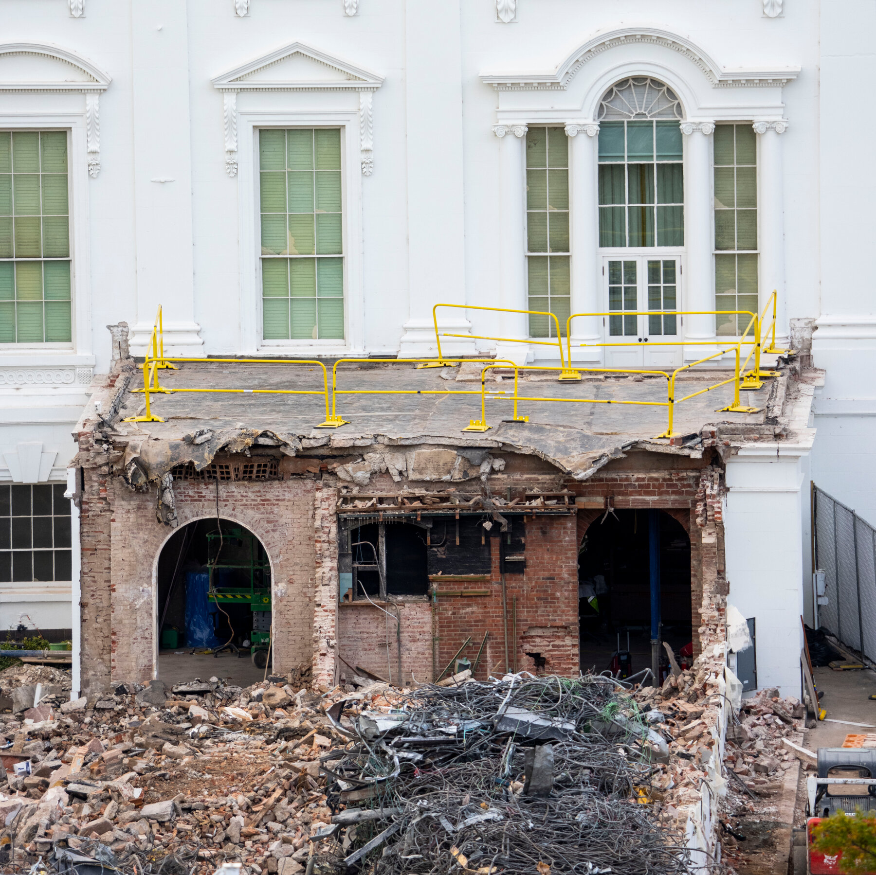 Trump’s Vision of a Mar-a-Lago on the Potomac Upends an American Ideal