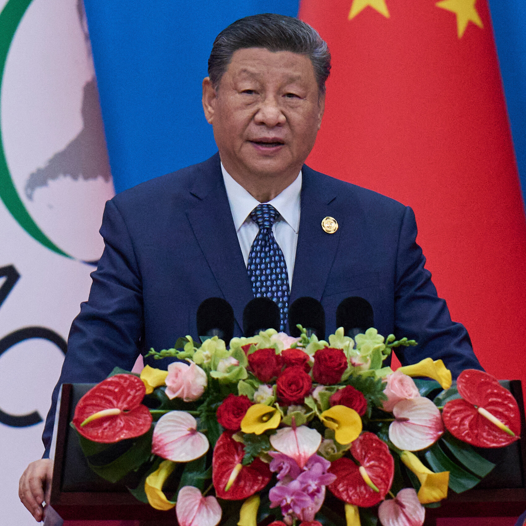 Two Are Charged With Stalking an Artist Who Criticized Xi Jinping