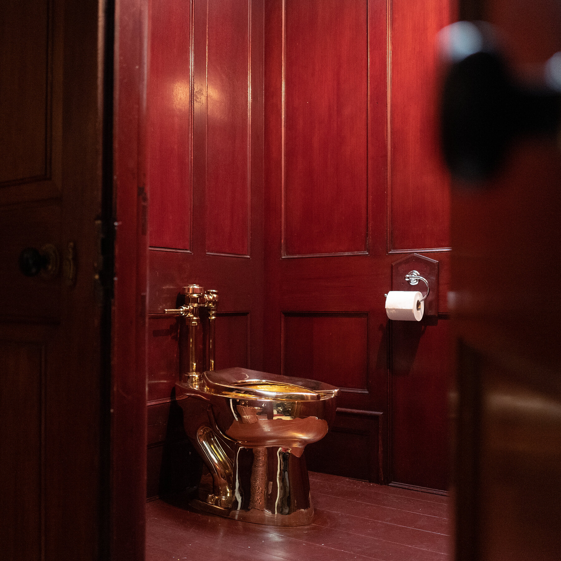 Two Men Found Guilty in Theft of $6 Million Gold Toilet