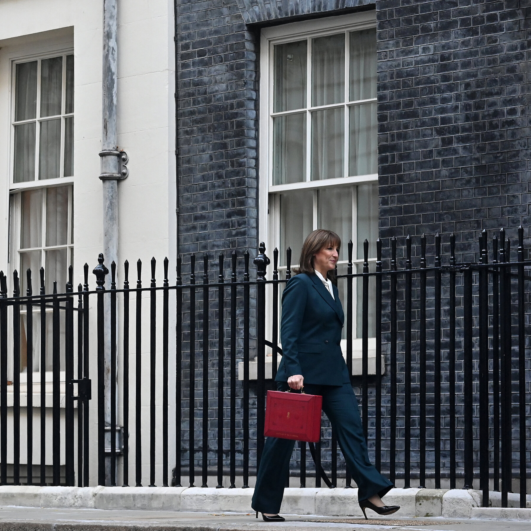 U.K. Budget Plan Calms Markets and Labour Faithful. Will It Appeal to Voters?