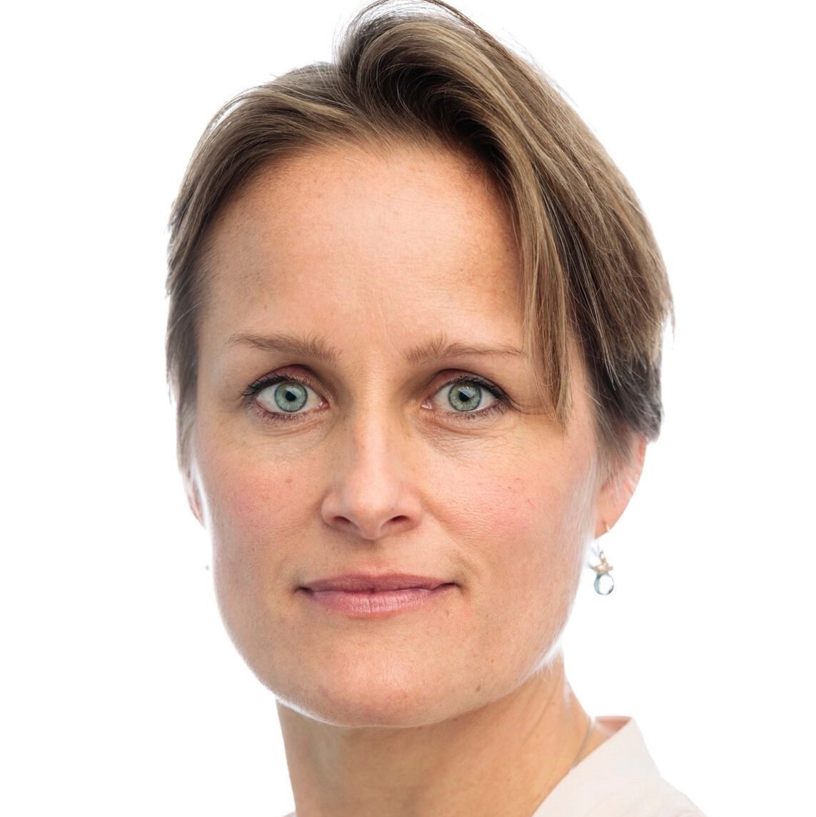 UK Spy Agency MI6 Appoints First Female Chief in 116-Year History