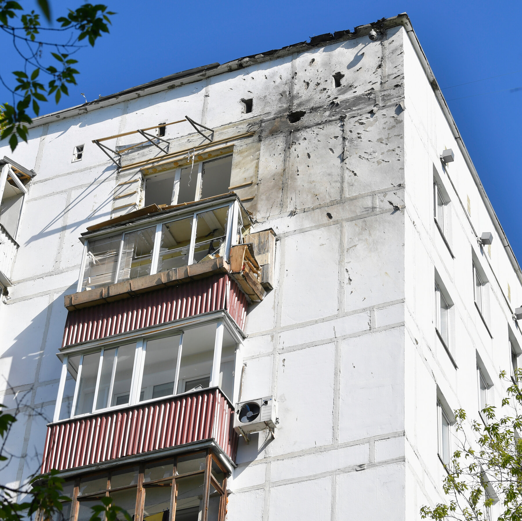 Ukrainian Drone Attack Forces Restriction of Flights Near Moscow, Russia Says