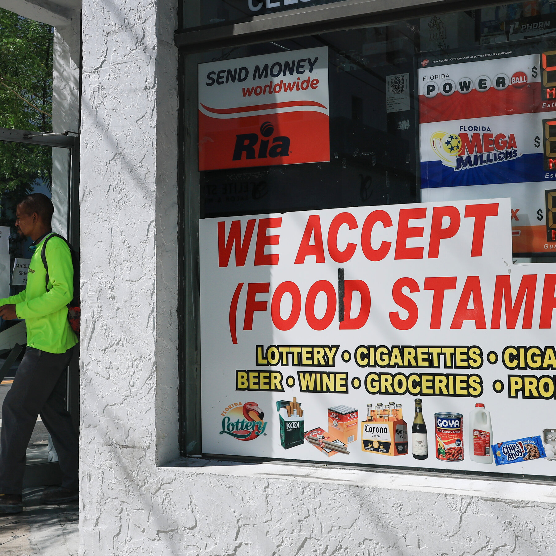 Uncertainty Persists for Americans Waiting for Food Benefits After SNAP Ruling