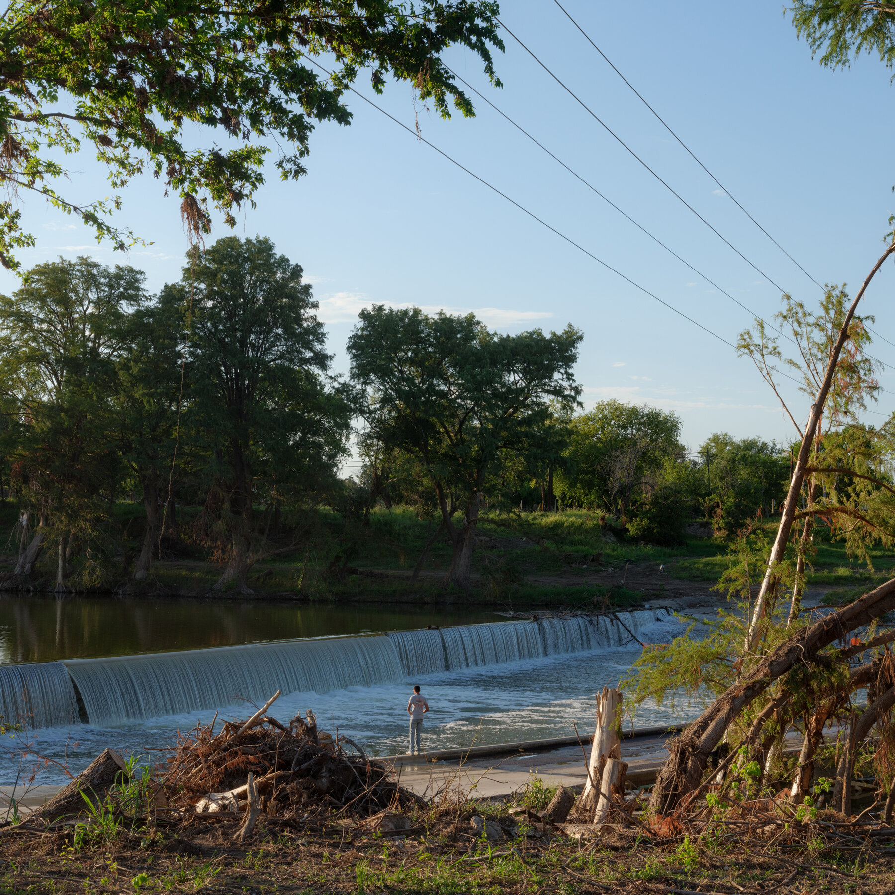 Undocumented Immigrants Fear Seeking Aid after Texas Floods