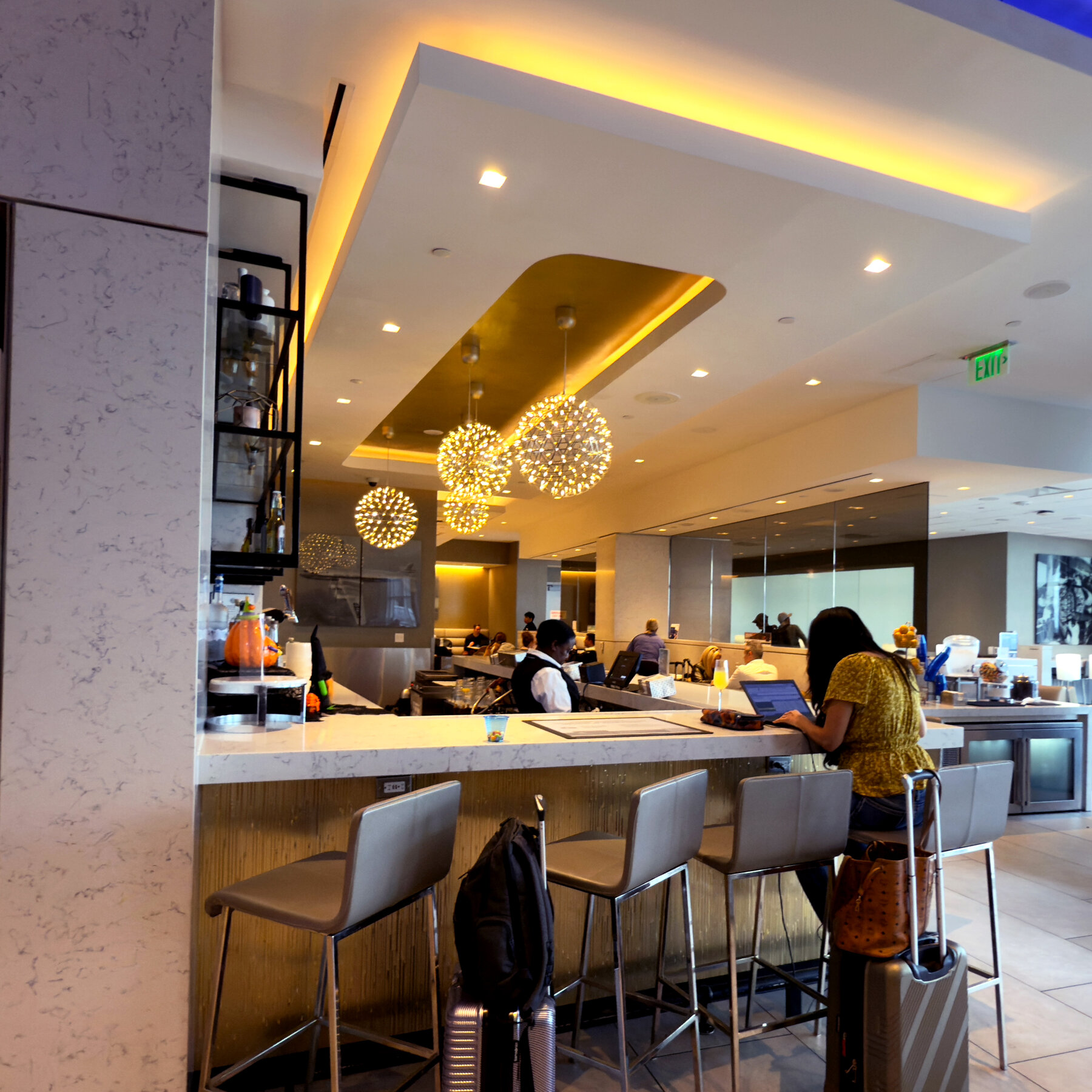 United Airlines Raises Price of Club Lounge Memberships