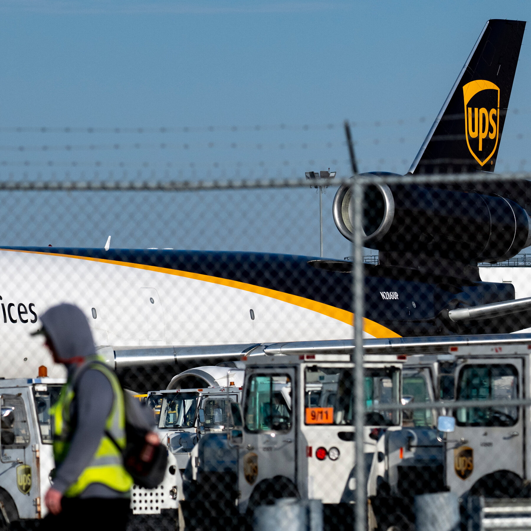 UPS and FedEx Ground MD-11 Cargo Planes After Louisville Crash
