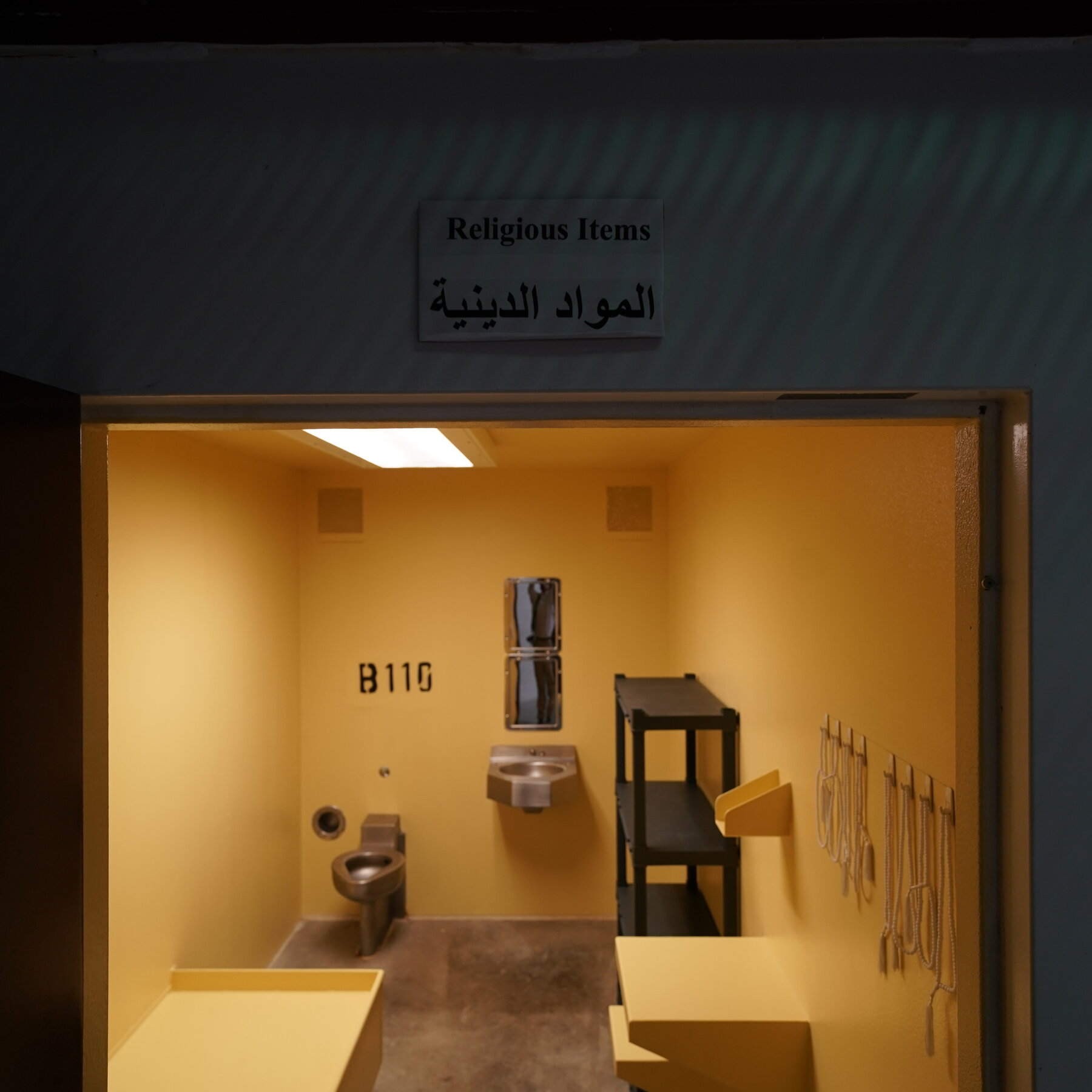 U.S. Is Holding Migrants in Cells That Once Held Al Qaeda Suspects