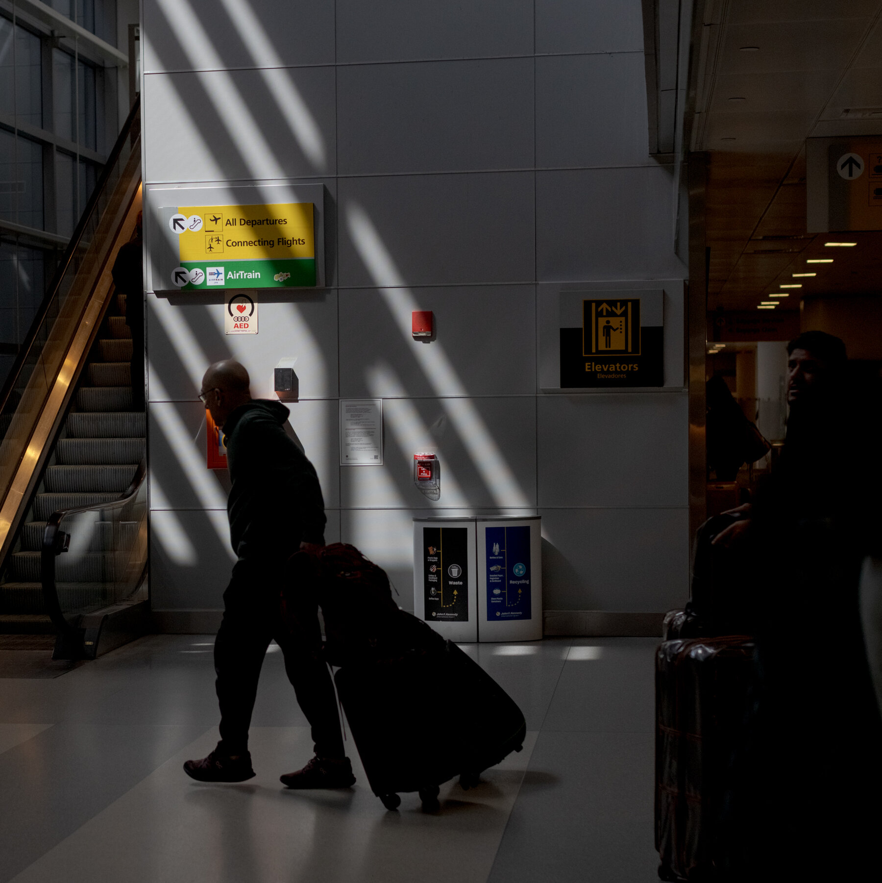 U.S. to Require Some Foreign Visitors to Pay Bonds of Up to $15,000 for Entry