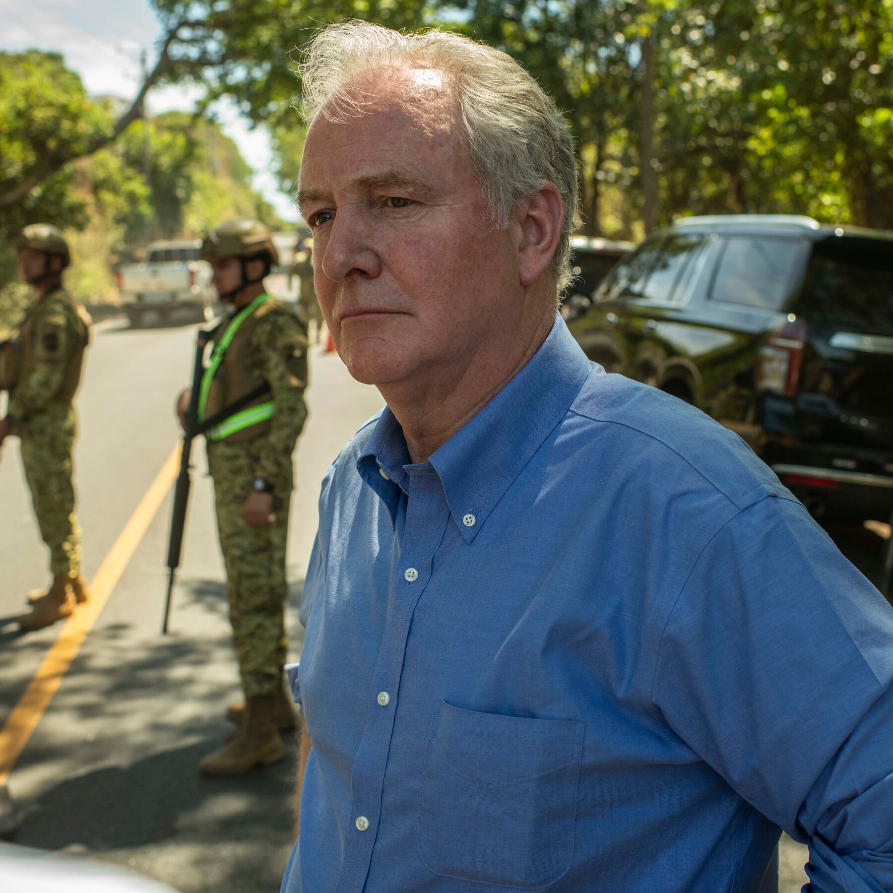 Van Hollen Appeals to Trump to Return Deported Abrego Garcia From El Salvador