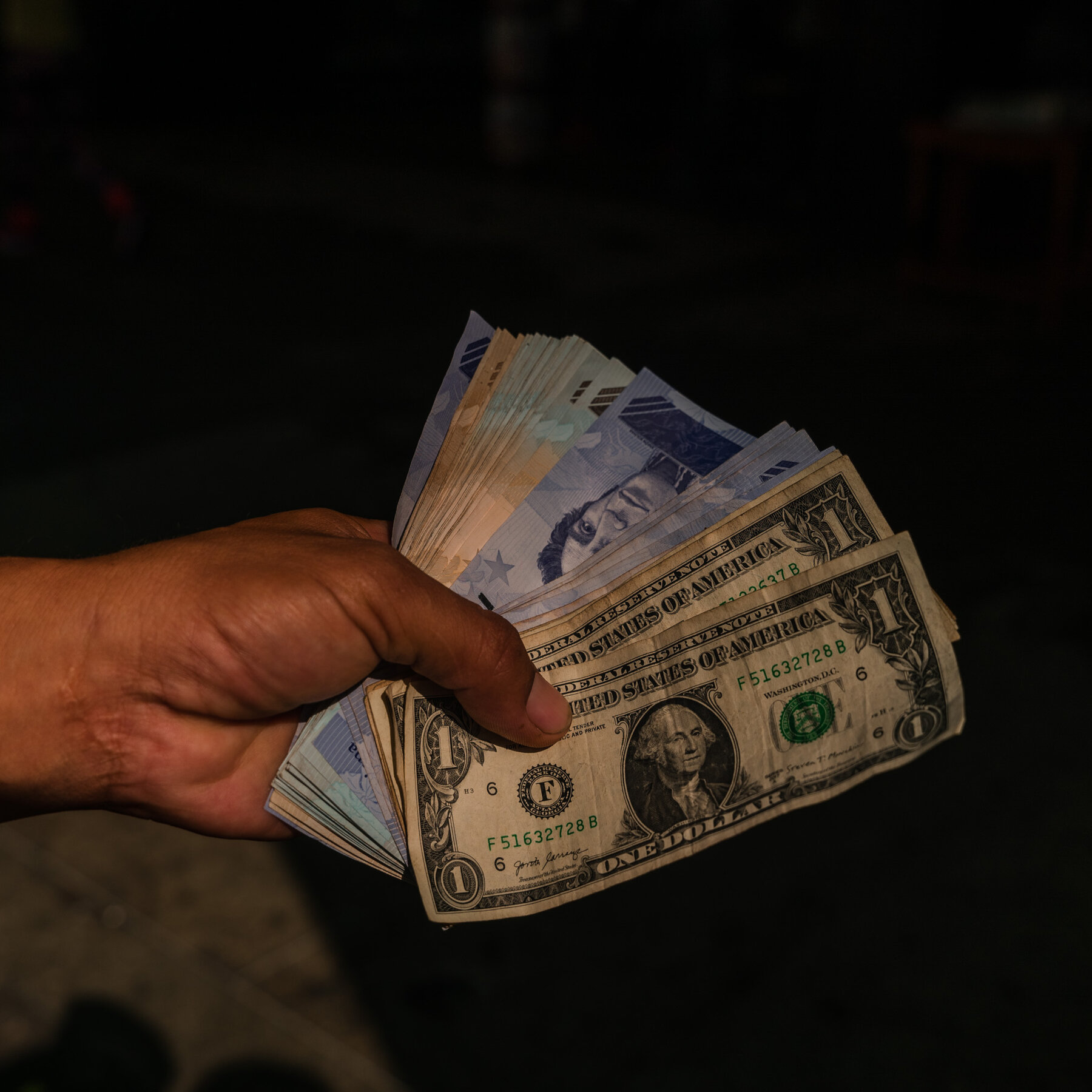 Venezuela Targets Economists as Inflation Surges Under Trump’s Sanctions