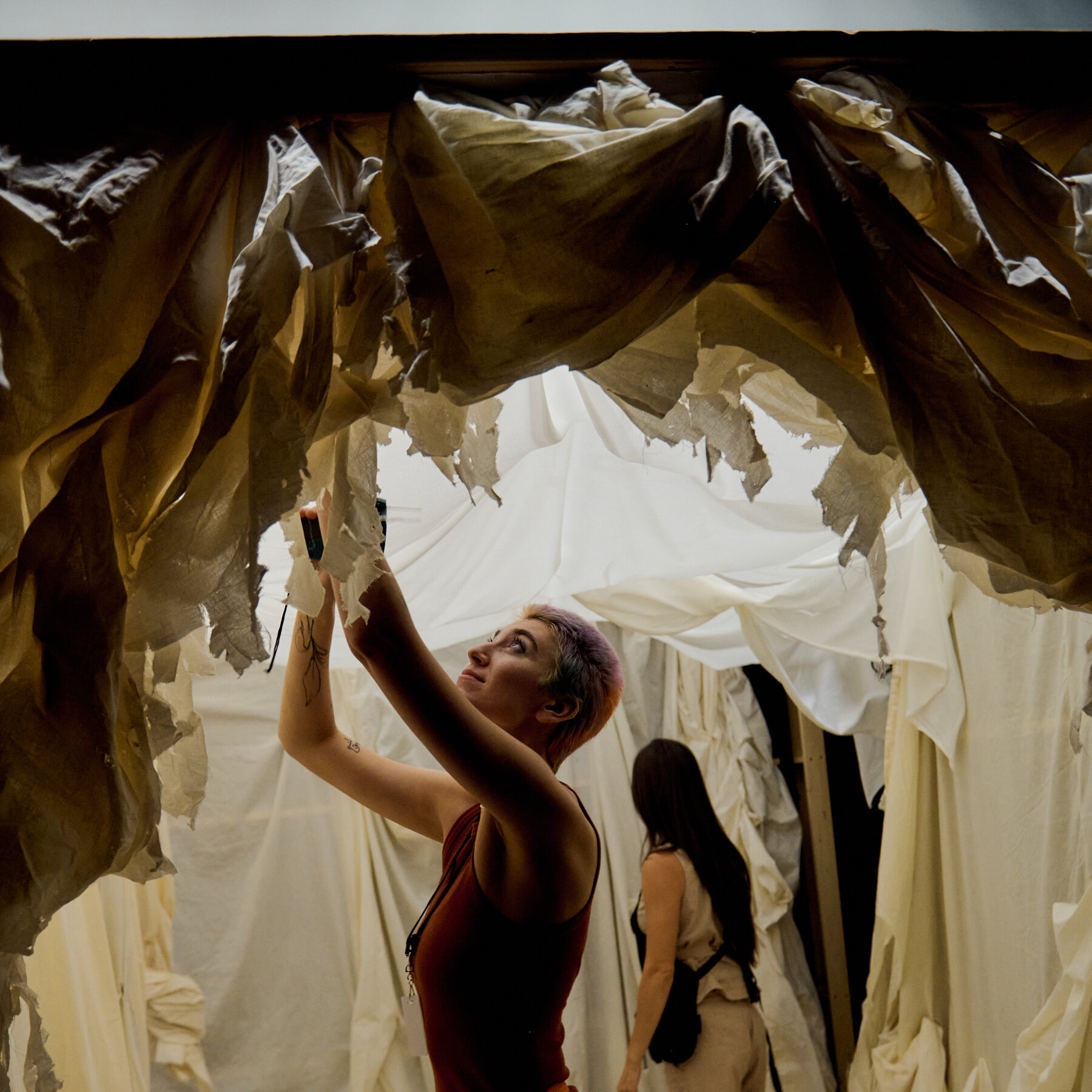 ‘Viola’s Room’: A Spooky Sleepover With Helena Bonham Carter