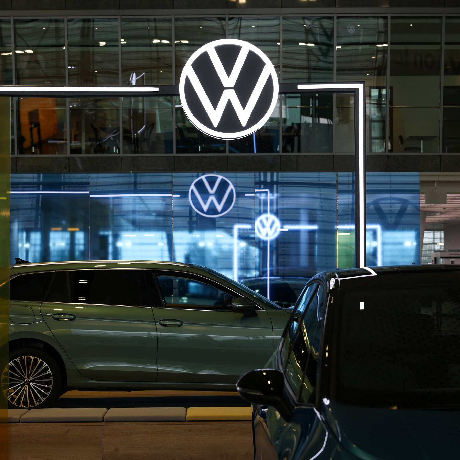 Volkswagen’s Profit Under Pressure From Tariffs and Competition