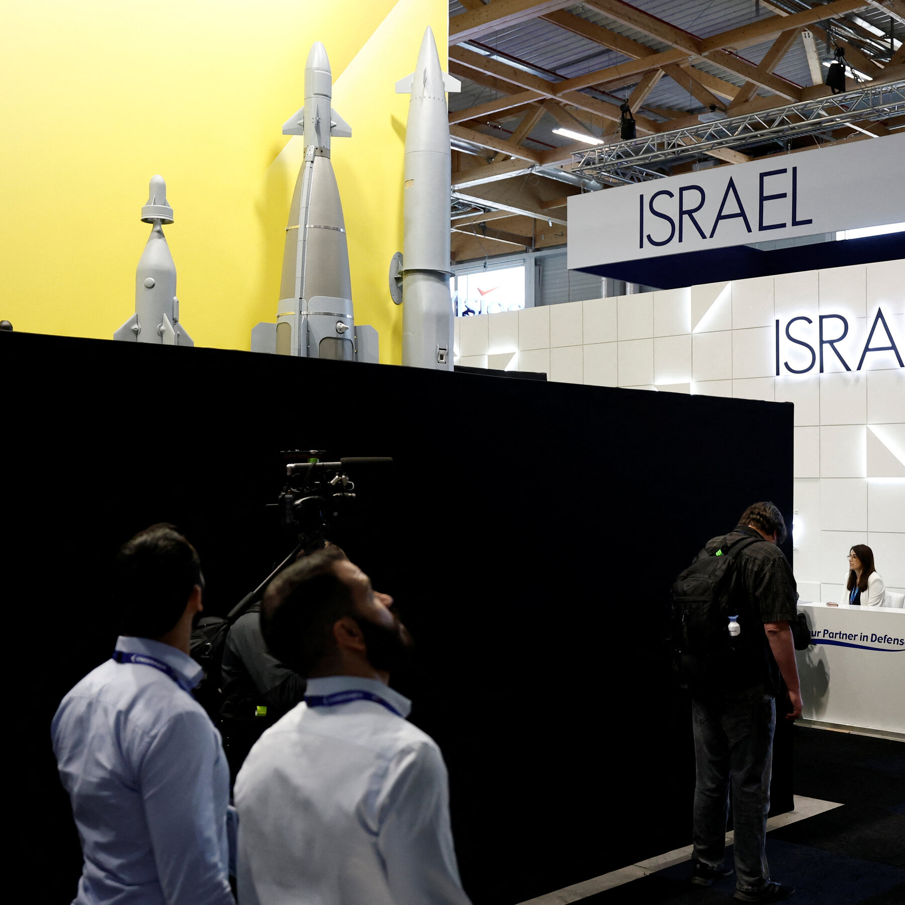 Walls Are Put Up Walls Around Israeli Displays at French Weapons Show