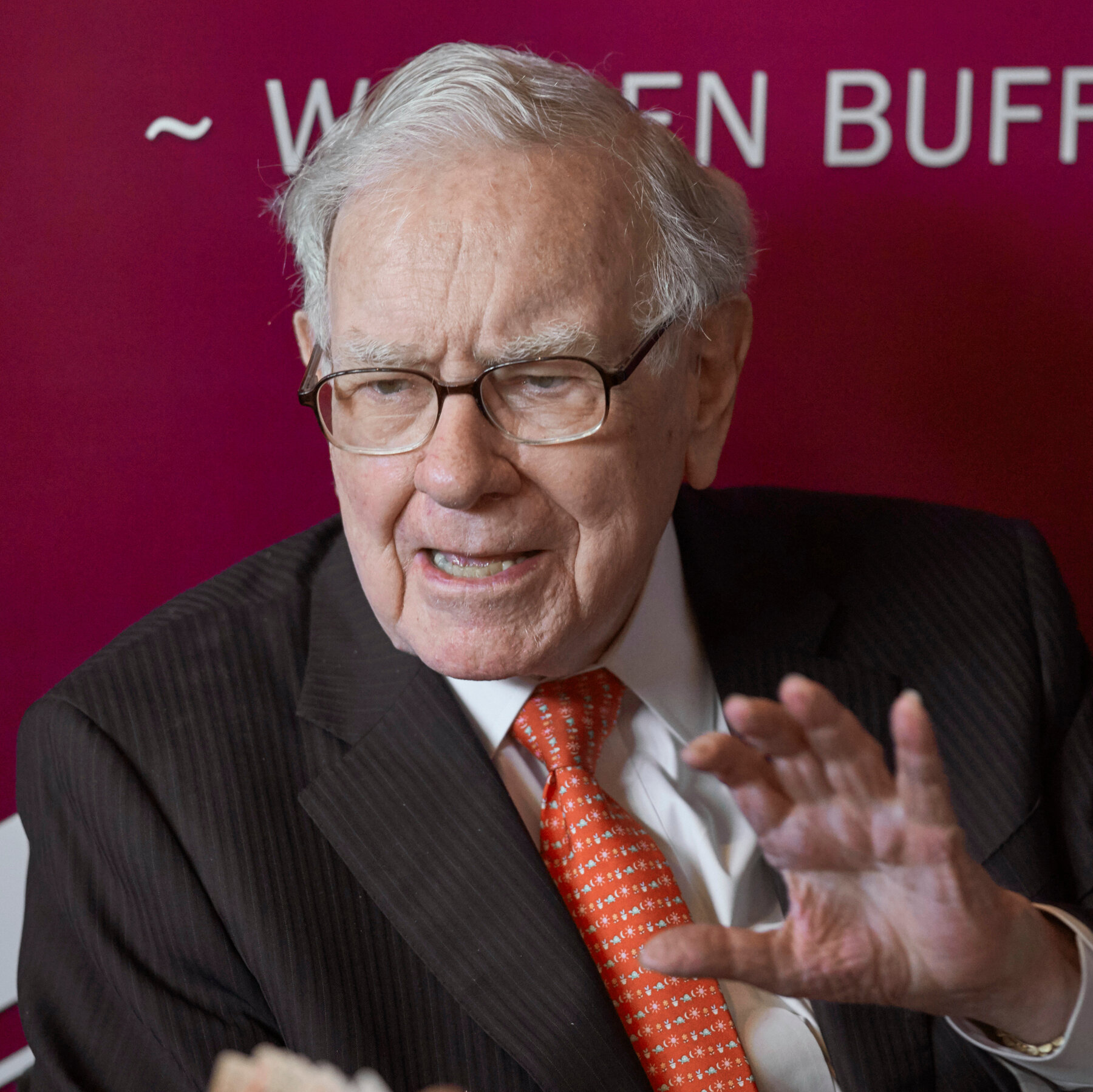 Warren Buffett’s Berkshire Hathaway Farewell: ‘I’m Going Quiet’
