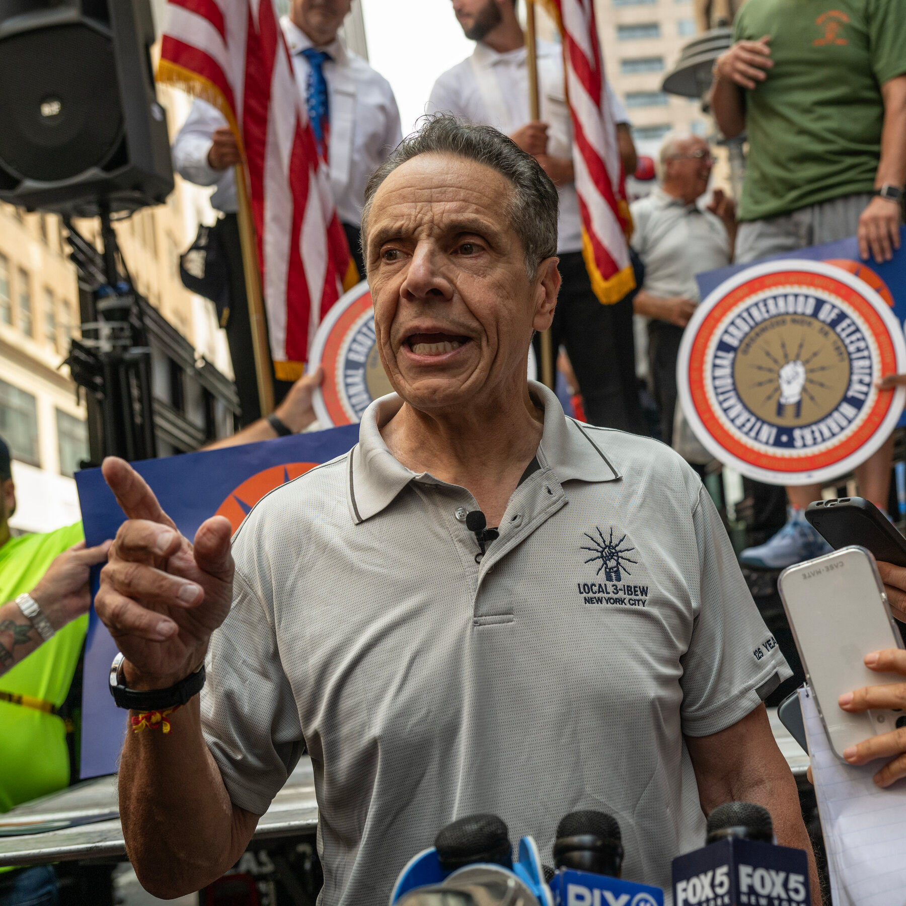 Wealthy N.Y. Developers Call Meeting to Plot Mamdani’s Defeat