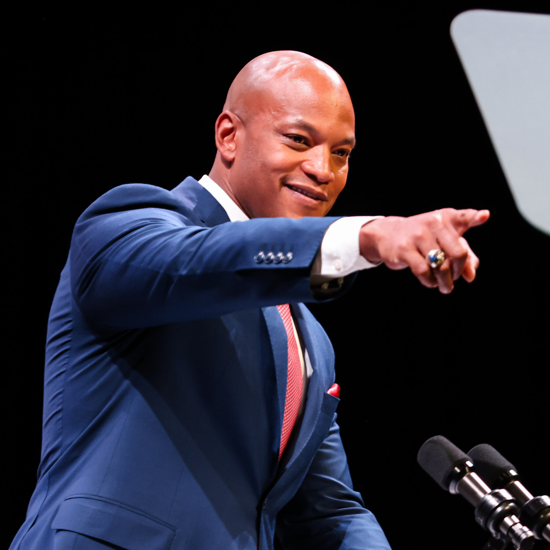 Wes Moore Given Bronze Star, Nearly 2 Decades After Army Service