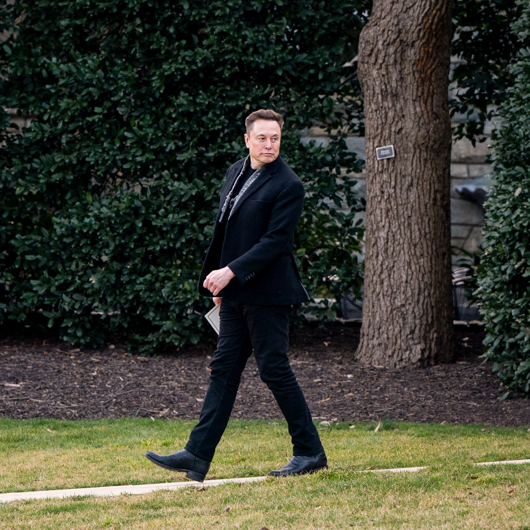 What Elon Musk Didn’t Budget For: Firing Workers Costs Money, Too