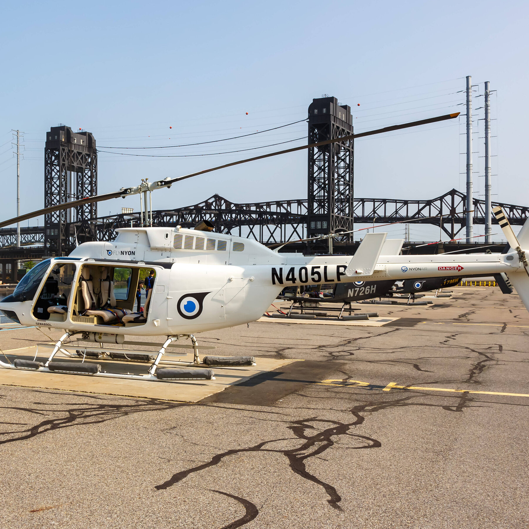 What Is the Bell 206L Helicopter?