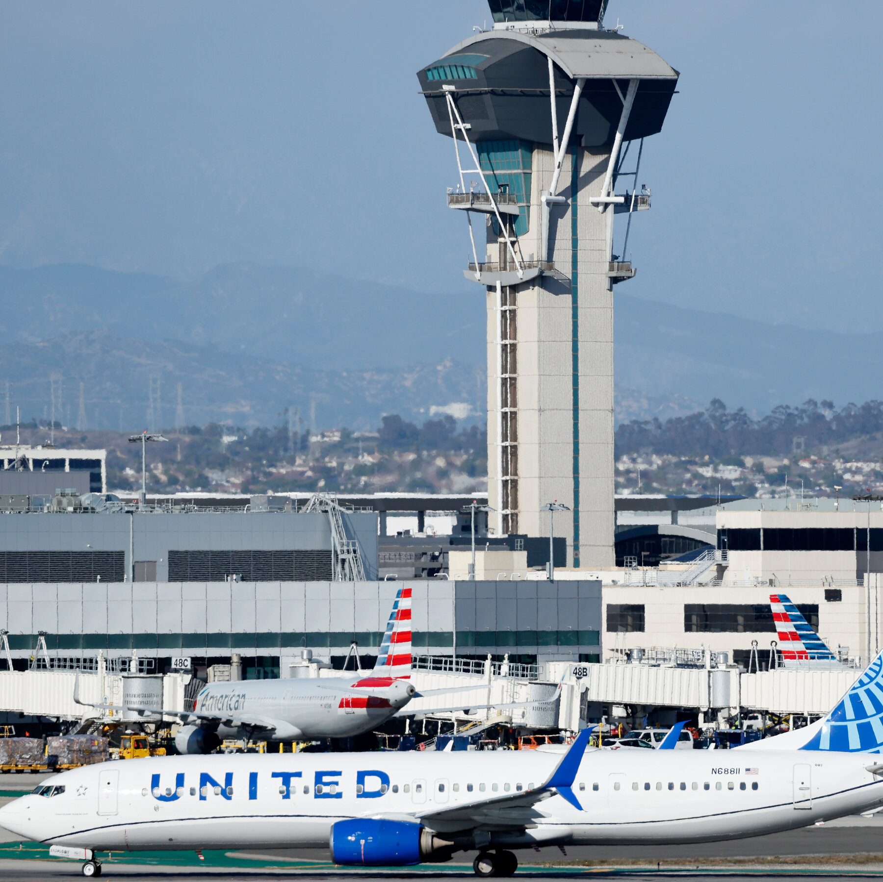 What Travelers Need to Know About the Shutdown, Flight Reductions and Delays