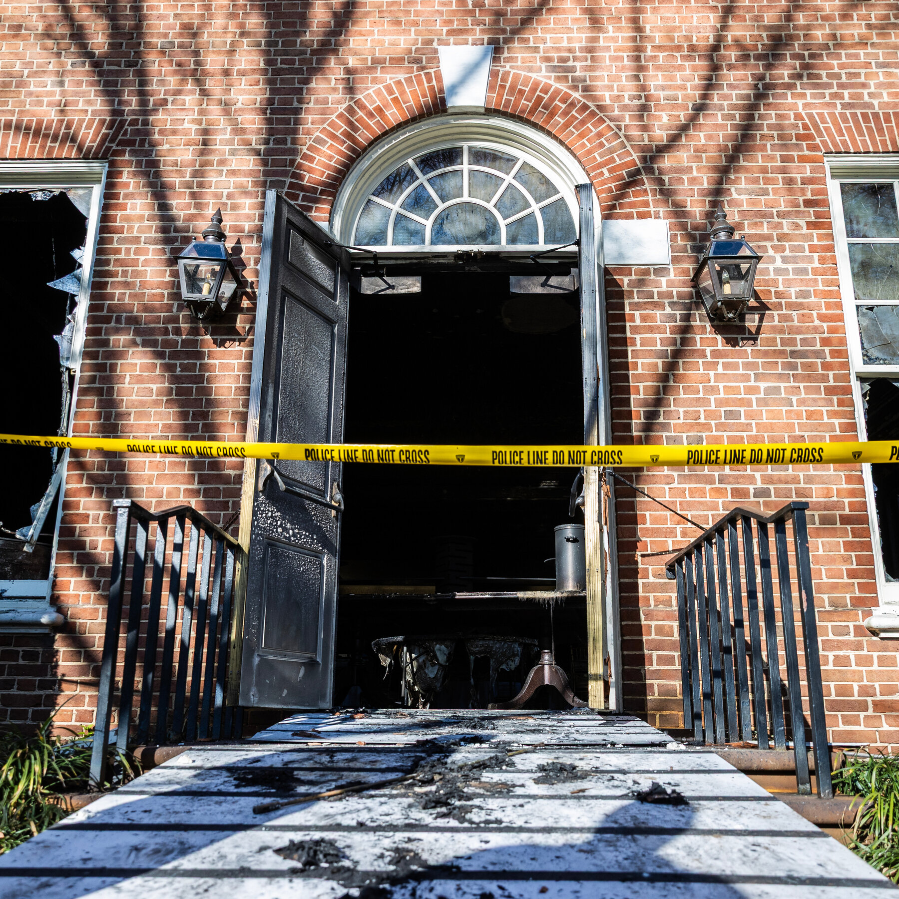 What We Know About the Arson Attack on the Governor’s House in Pennsylvania