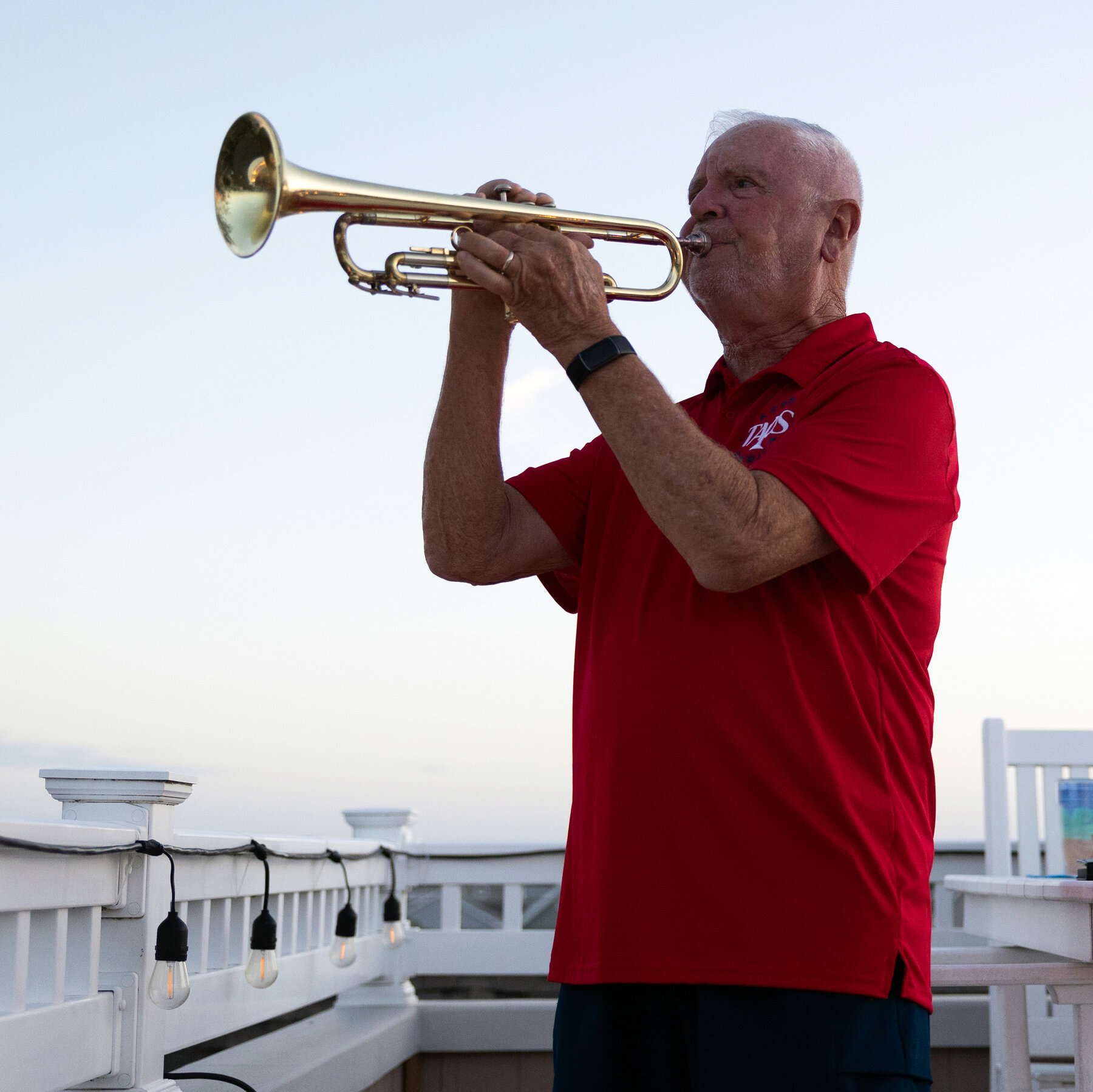 When the Trumpeter Plays Taps, the Crowd at the Shore Goes Silent