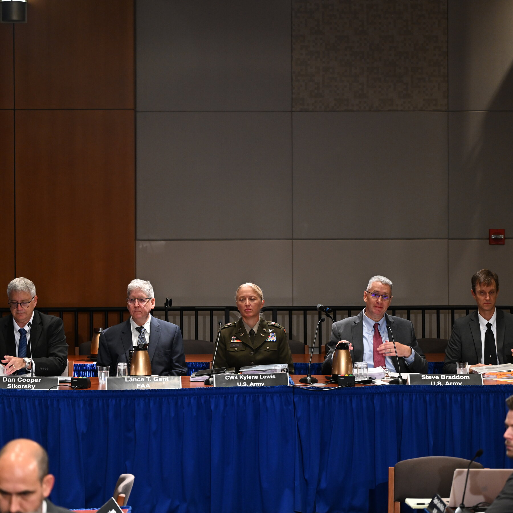 Who are the witnesses at Wednesday’s crash hearing?