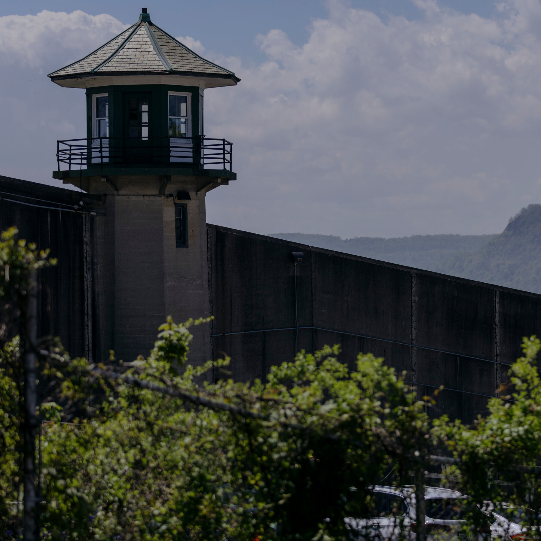 Why Are Guards Using Force More Often in New York’s Prisons?