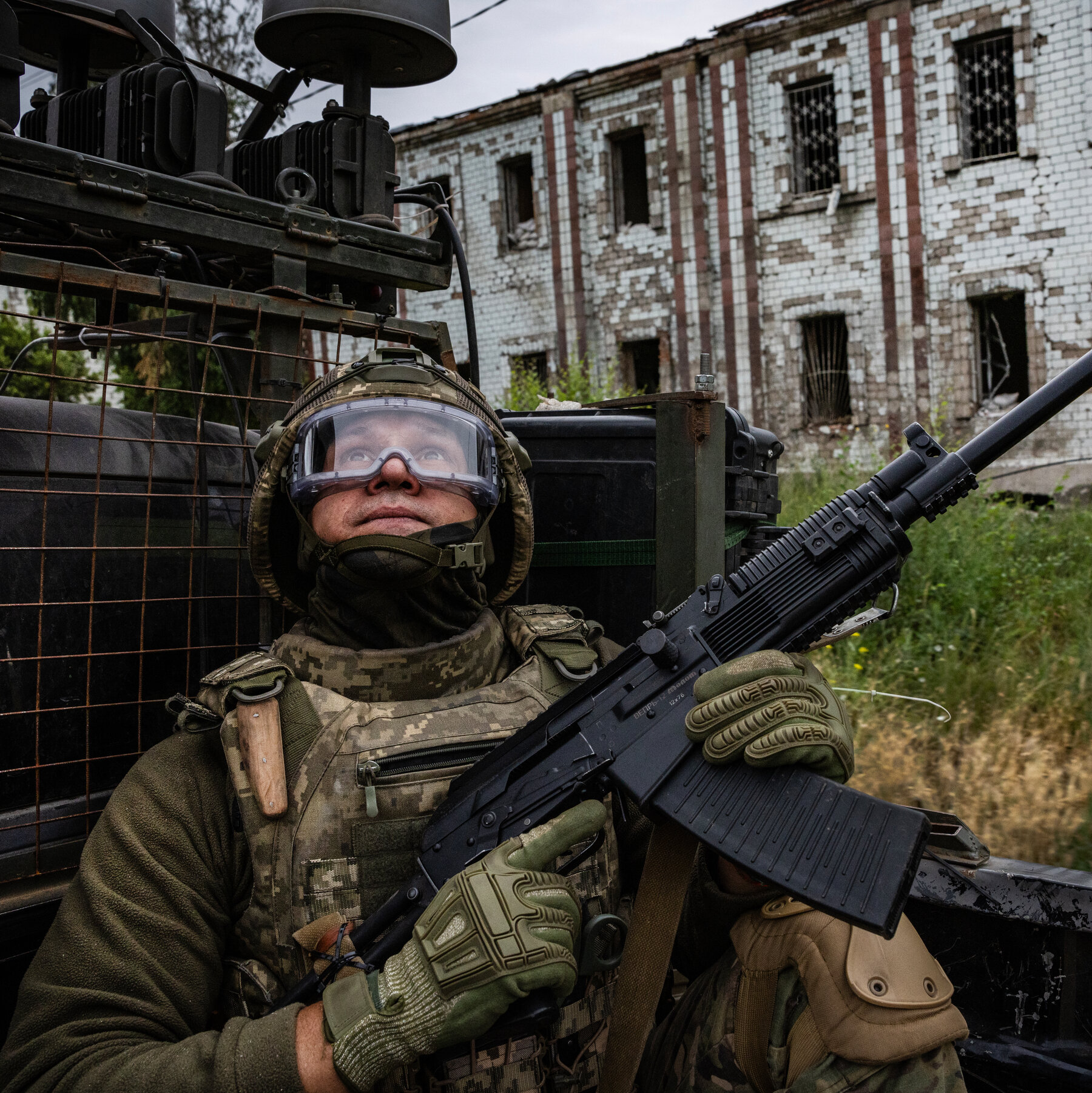 Why Surrendering a Key Eastern Region Would Be Hard for Ukraine