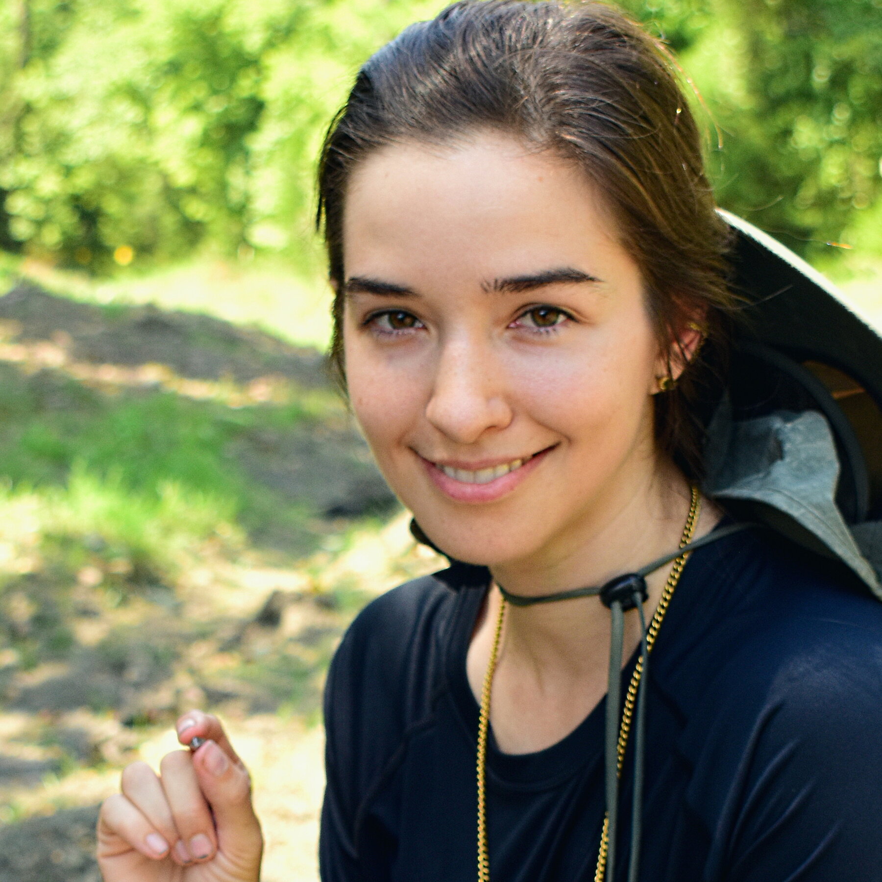 With a Shovel and a Dream, Woman Finds 2.3 Carat Diamond in Arkansas