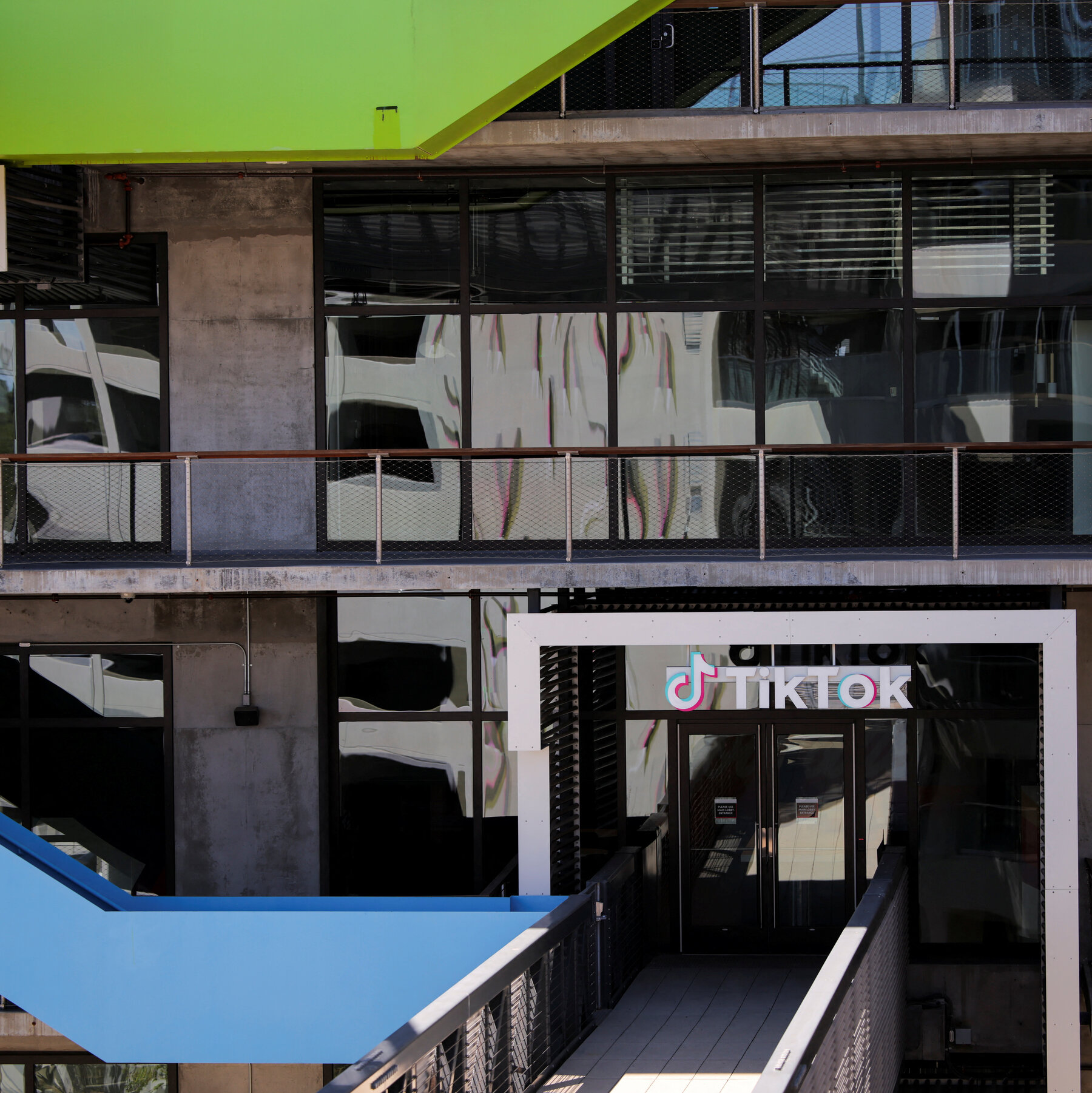 With TikTok Deadline Looming, Details of a Potential Deal Emerge