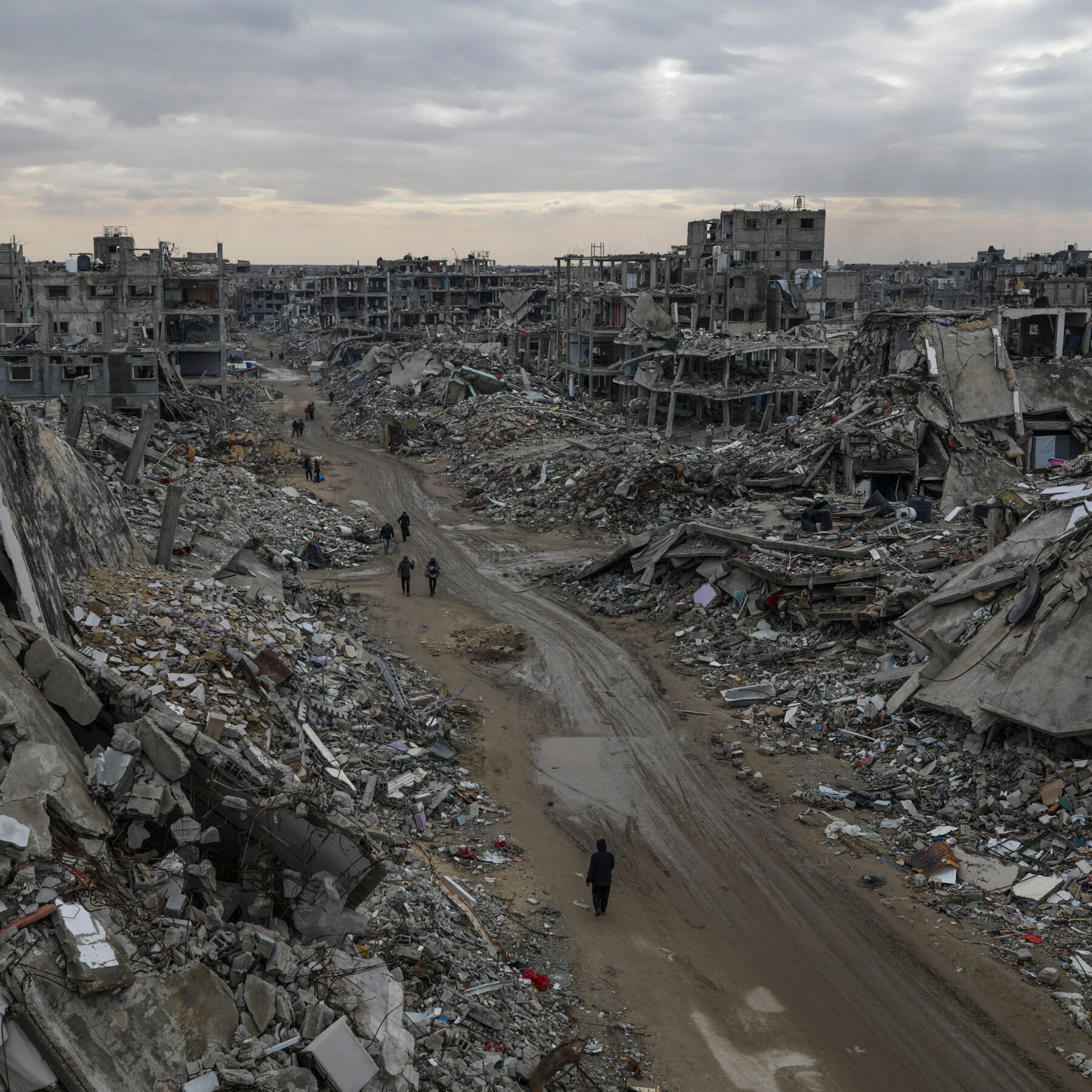 Yasser Abu Shabab, Militant Leader Backed by Israel, Killed in Gaza, Official Says